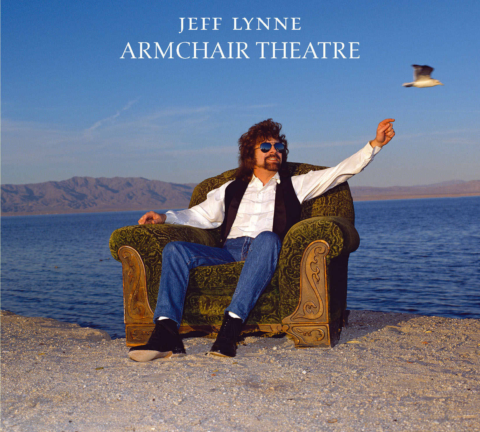 ARMCHAIR THEATRE (1990), heruitgave